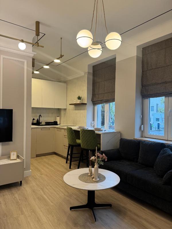 Center Cosy Vintage Apartment - image 16
