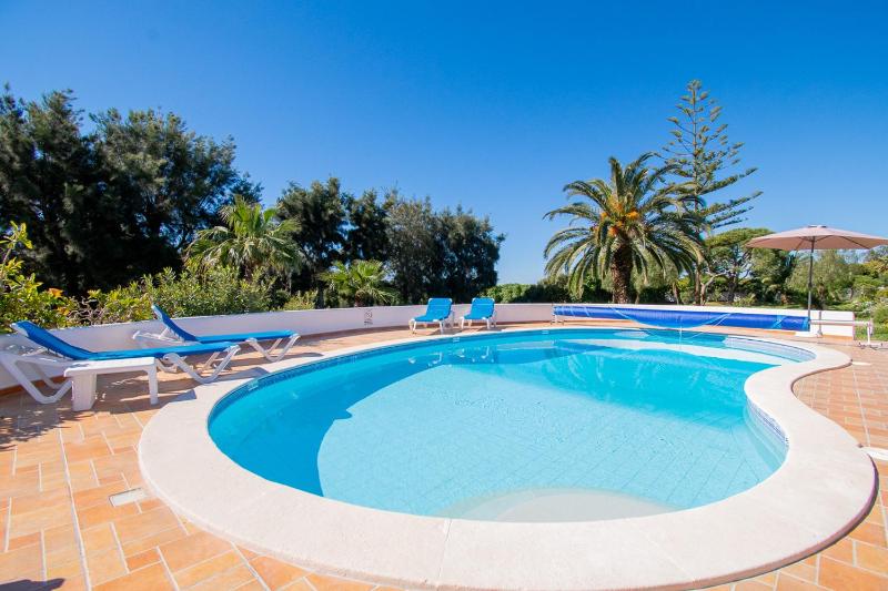 Casa Ryder - Short walk from Praia da Marinha - image 11