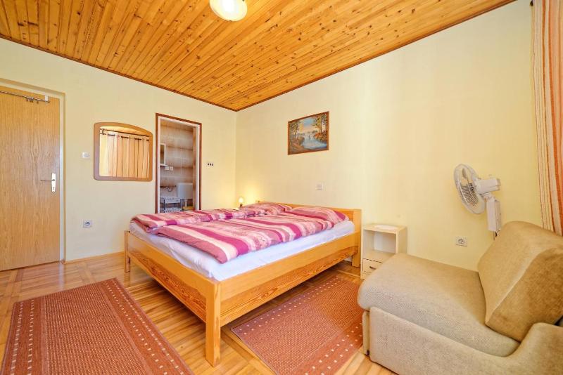 Rooms Milica - image 12