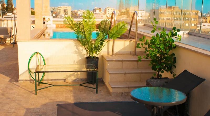 Huge PENTHOUSE with POOL - image 12