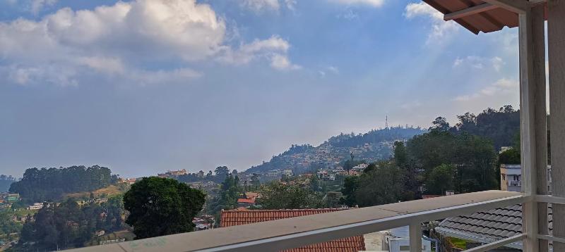 Smiley Homestay Family-Friendly 3BR - image 34