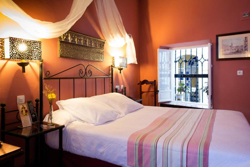 Double or Twin Room image 1