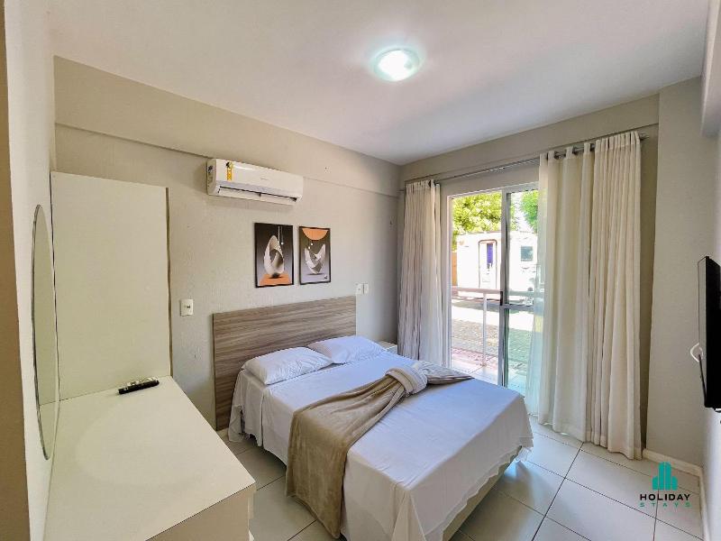 Palm Beach 102/BL5 By Holiday Stays - image 29