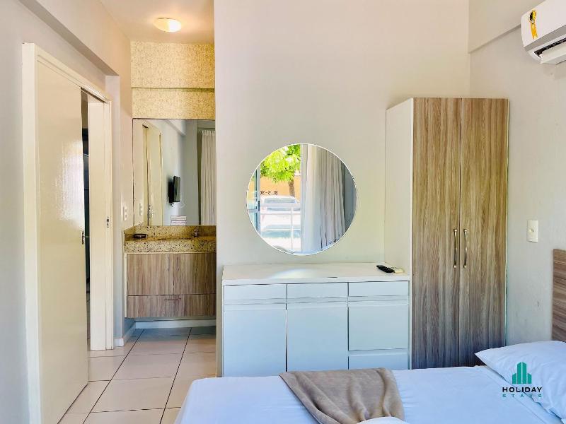 Palm Beach 102/BL5 By Holiday Stays - image 5