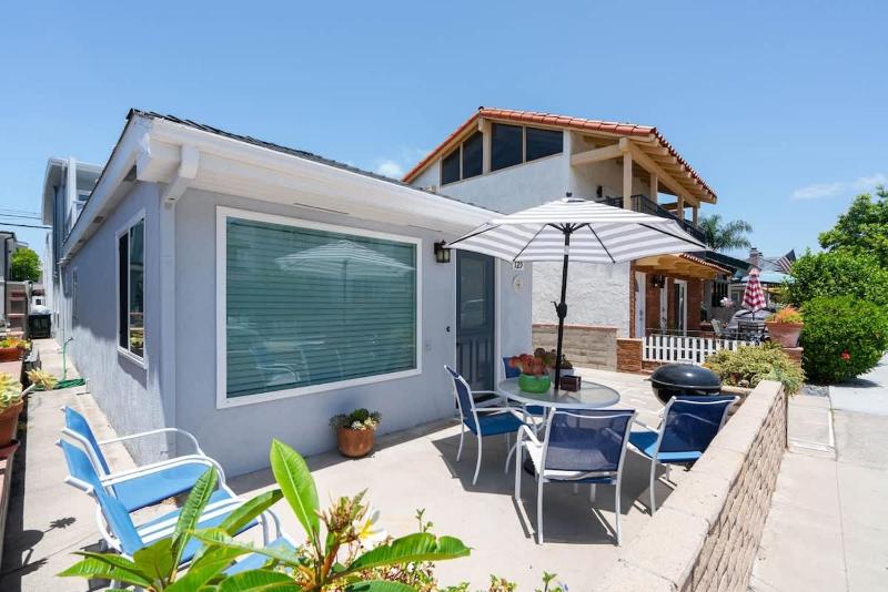 Remodeled 4 bdrm Duplex on Balboa Island- 129 home - image 11