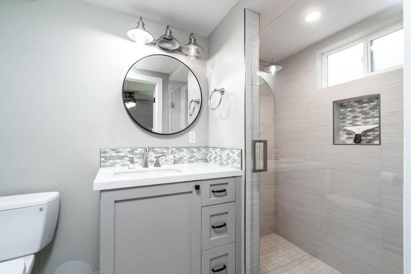 Remodeled 4 bdrm Duplex on Balboa Island- 129 home - image 27