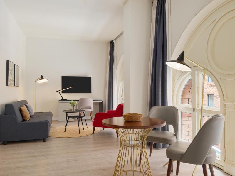 H10 Ku'Damm Lofts - image 14