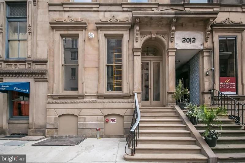 Roof Deck - Trendy And Luxury Center City 1BR Apt - image 12