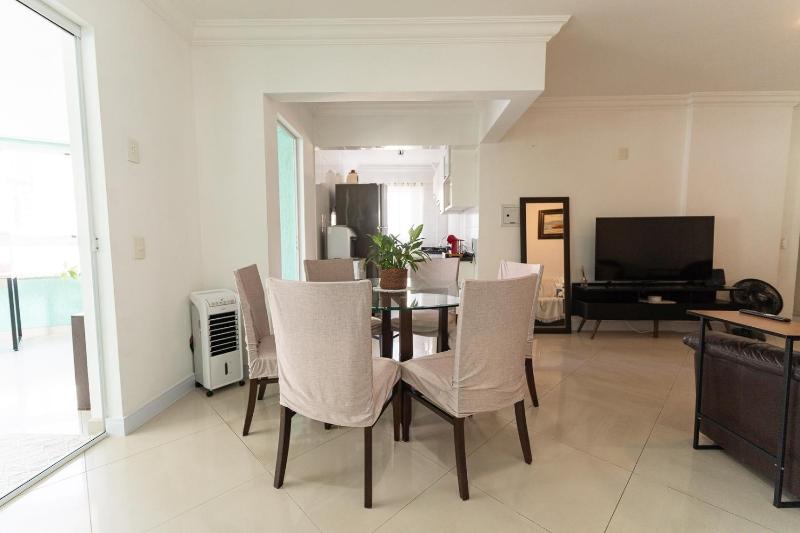 3 garagens com vista para Roda Gigante - image 22