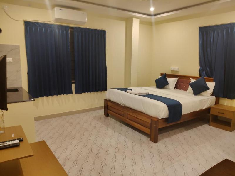 Royal Inn - image 10