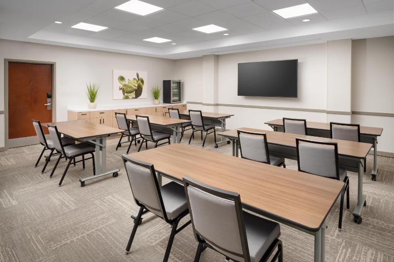 Hyatt Place Scottsdale Old Town - image 10