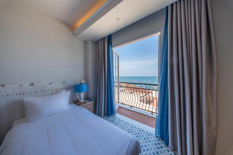 Solaro Hotel & Spa Phu Quoc - Sunset Town Seaview & Fireworks - image 17
