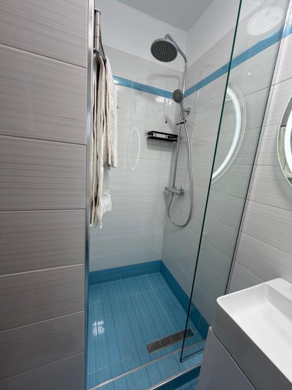 Juri Apartment - image 4