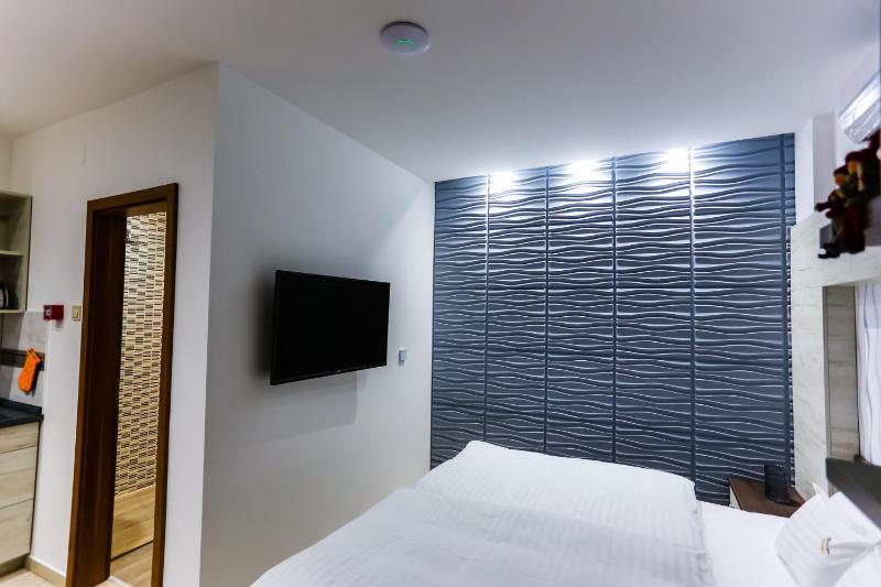 Apartment with Double Bed image 2