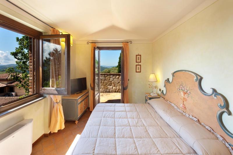 Two-Bedroom Apartment - Annex image 1