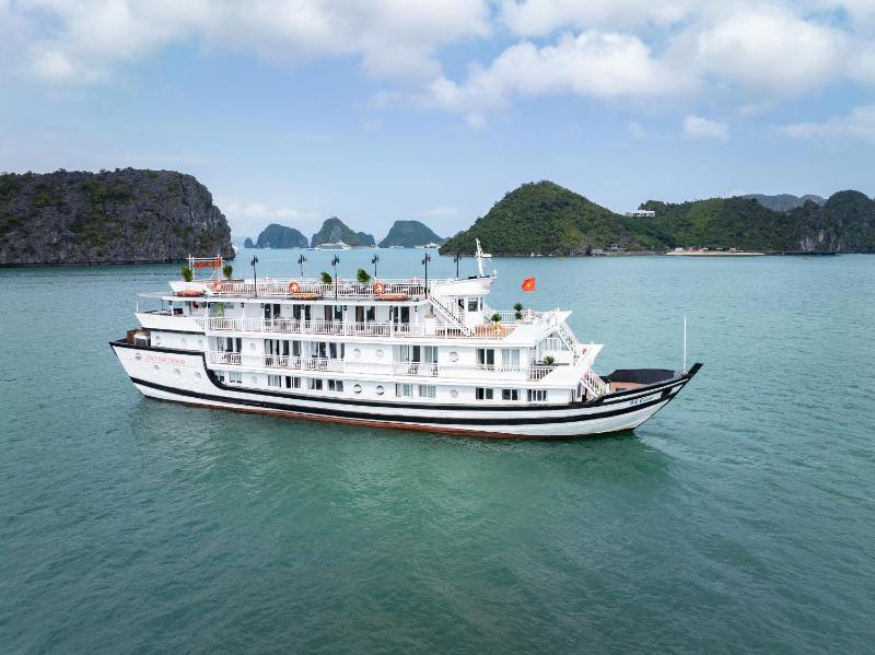 Cozy Bay Grand Cruise - image 15