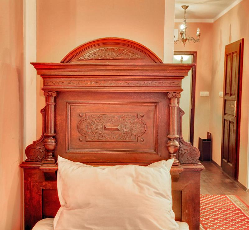 Deluxe Triple Room image 4