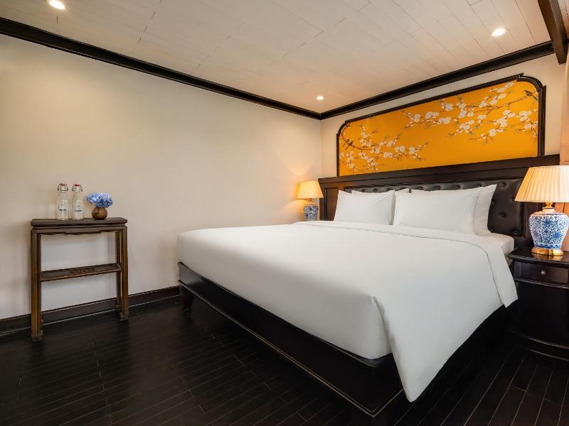 Cozy Bay Grand Cruise - image 9