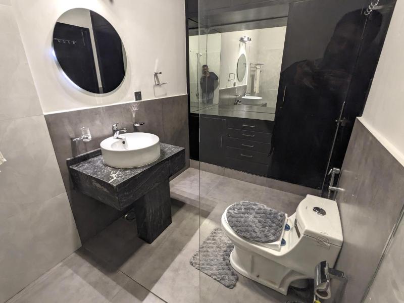 Ghumo x Bahadurabad Aga Khan Hospital - Ten Bedroom Private Villa - image 11