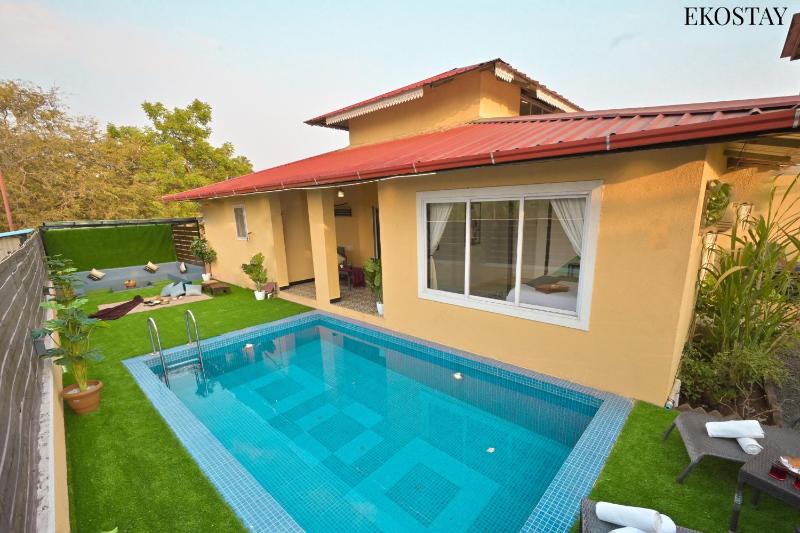 EKOSTAY - Pinewood Villa - image 6