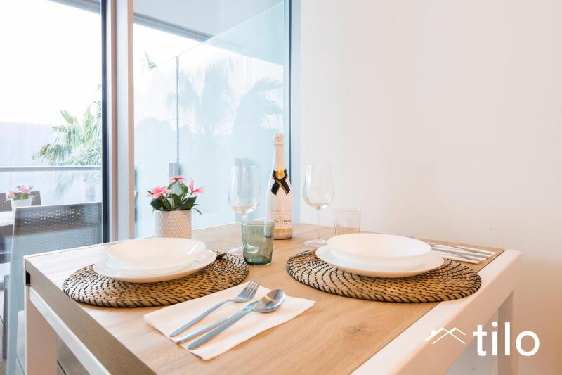 Waterfront Lux|Studio|A/C|Parking|GYM|Wifi By Tilo - image 15