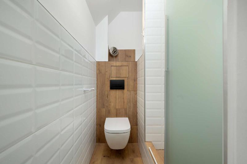 Miejski Apartament Blisko Aquaparku we Wrocławiu by Noclegi Renters - image 21