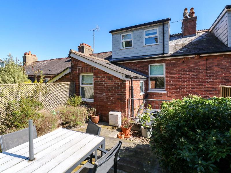 43 Sandquay Road - image 9