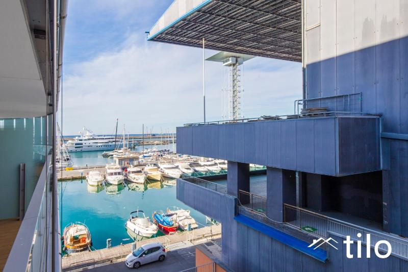 Waterfront Lux| Studio|A/C|Parking|GYM|Wifi By Tilo - image 36