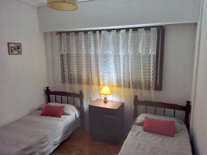Dpto con cochera - Barrio La Perla - image 7
