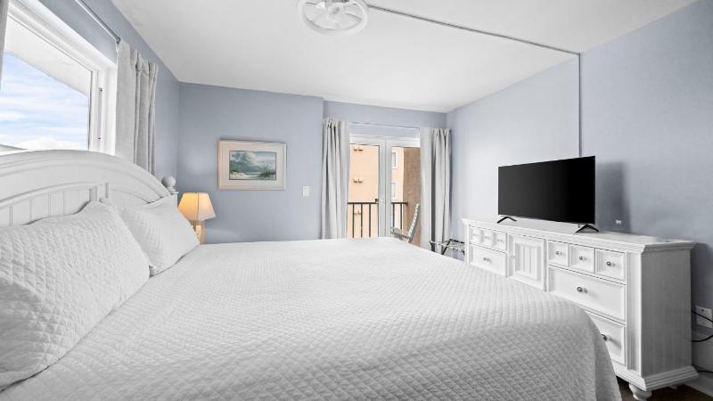 Surf Side Shores 1801 - image 34