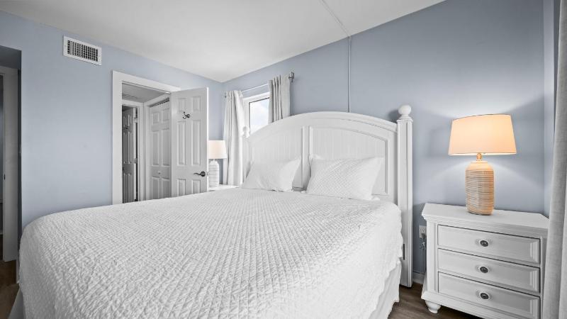 Surf Side Shores 1801 - image 38
