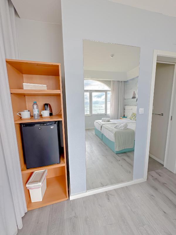 Golden Beach Guest House & Rooftop Bar - image 49