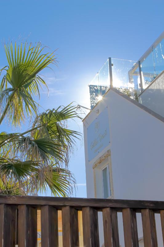 Golden Beach Guest House & Rooftop Bar - image 29