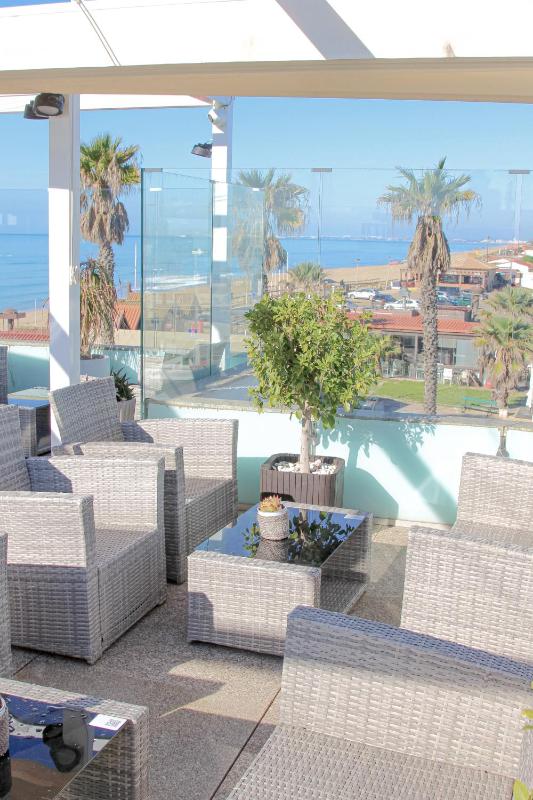 Golden Beach Guest House & Rooftop Bar - image 33