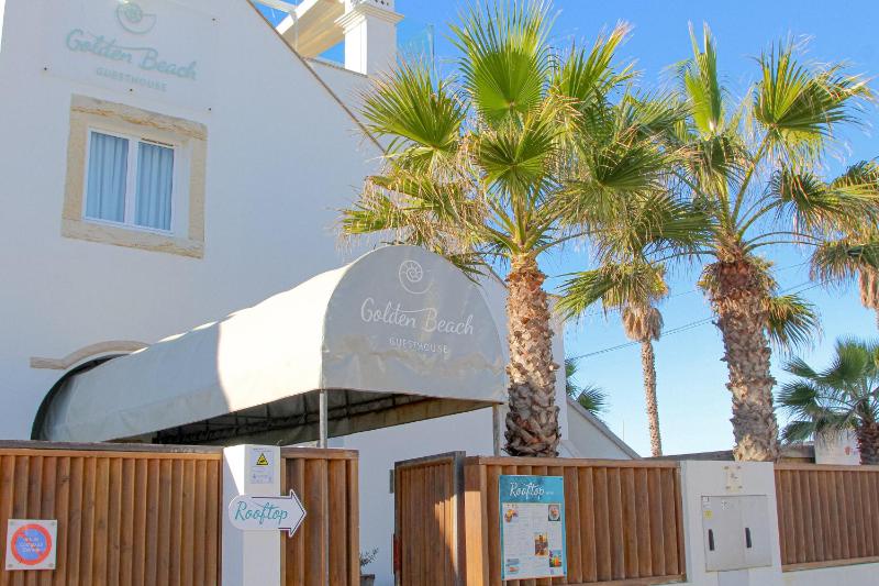Golden Beach Guest House & Rooftop Bar - image 43