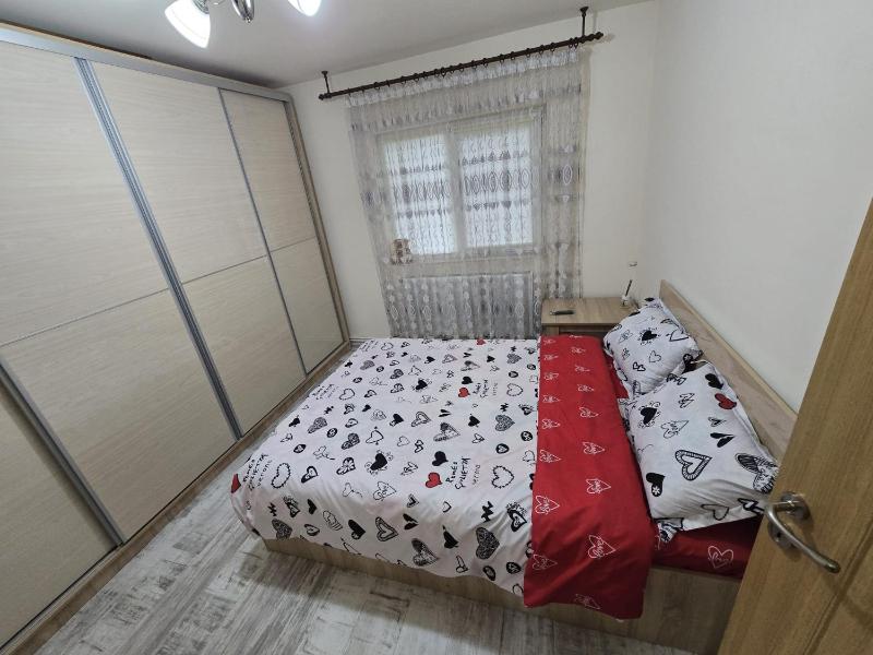 Apartament 1 Mai 2 camere - image 17