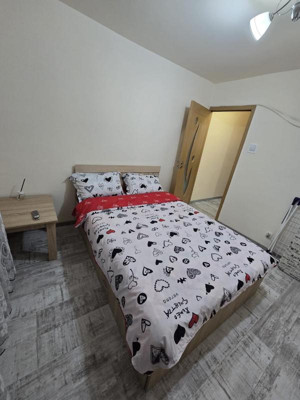 Apartament 1 Mai 2 camere - image 8