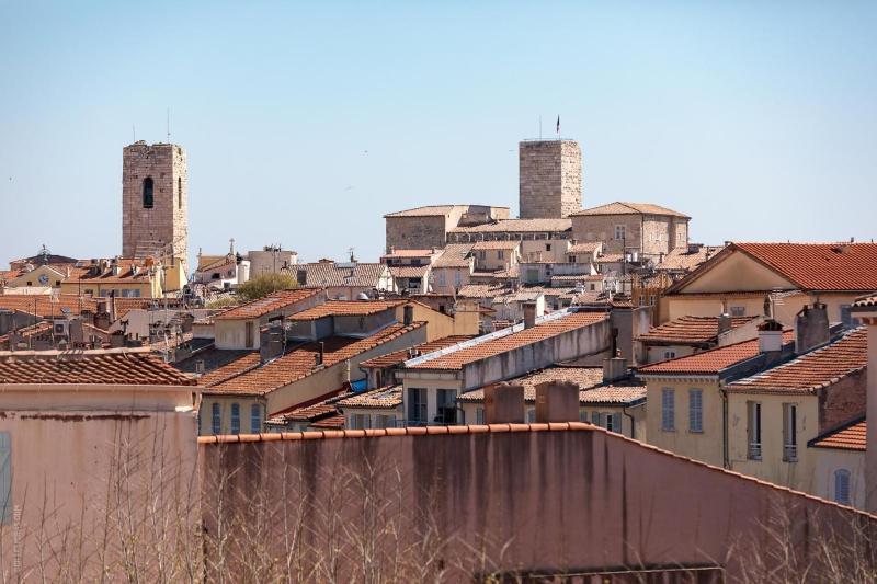 Le Musti - A l'entrée du Viel Antibes - image 7