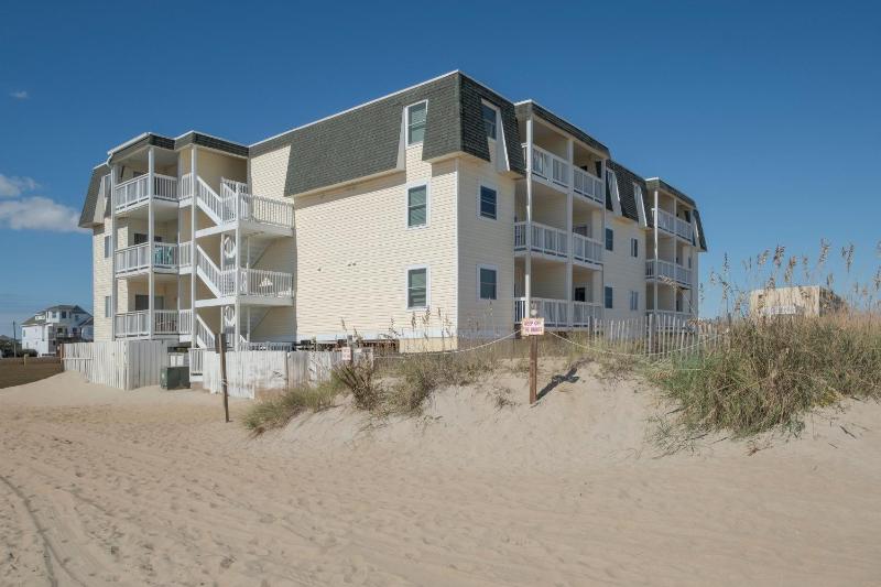 5200 - Fun @ Sands - image 17