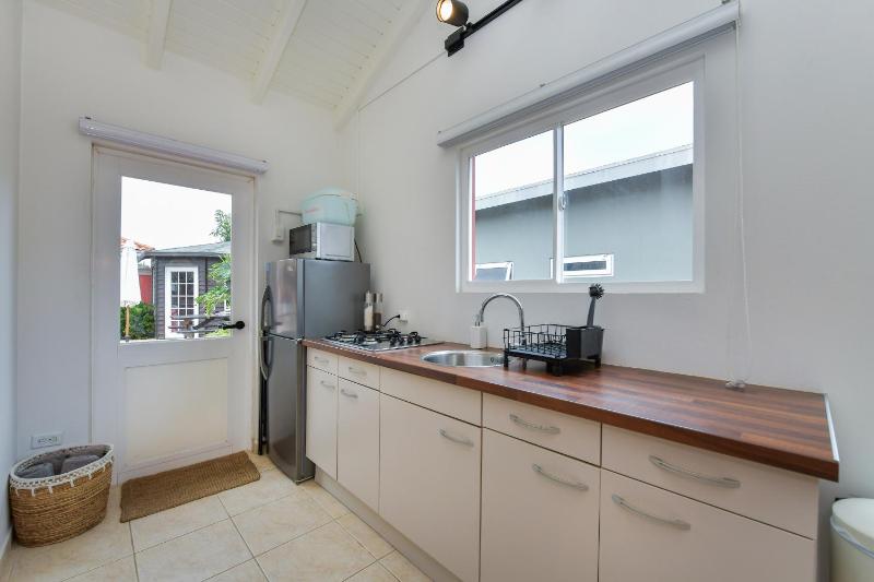 Moderne Studio Sea dichtbij de zee met zwembad - image 43