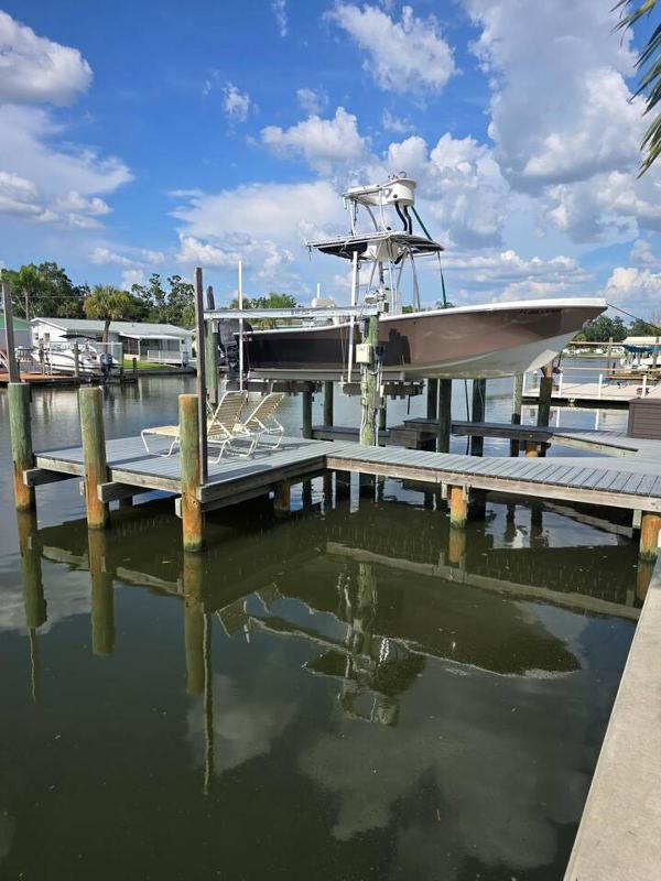 Pool-Waterfront-Pet Friendly - image 29