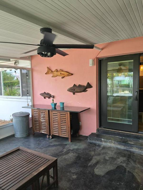 Pool-Waterfront-Pet Friendly - image 31