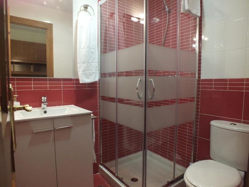 Studio Apartment image 2