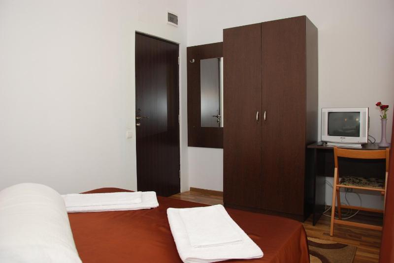 Suite image 2