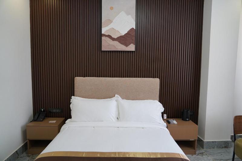 Tara Haven Hotel - image 2