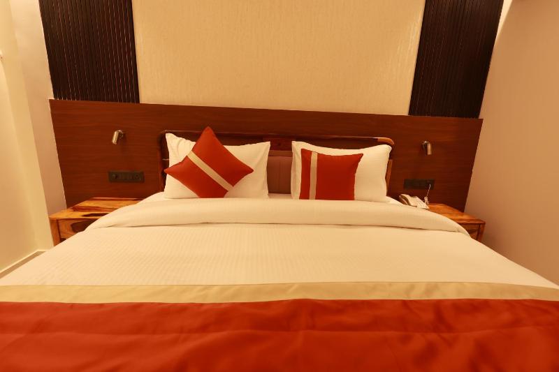 RLS Hotels Greater Noida Near Expo Centre & Mart - image 39