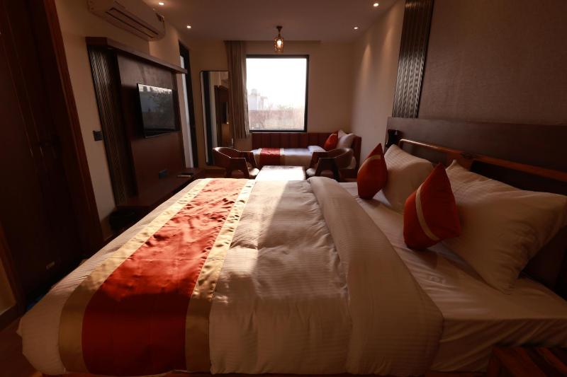 RLS Hotels Greater Noida Near Expo Centre & Mart - image 48