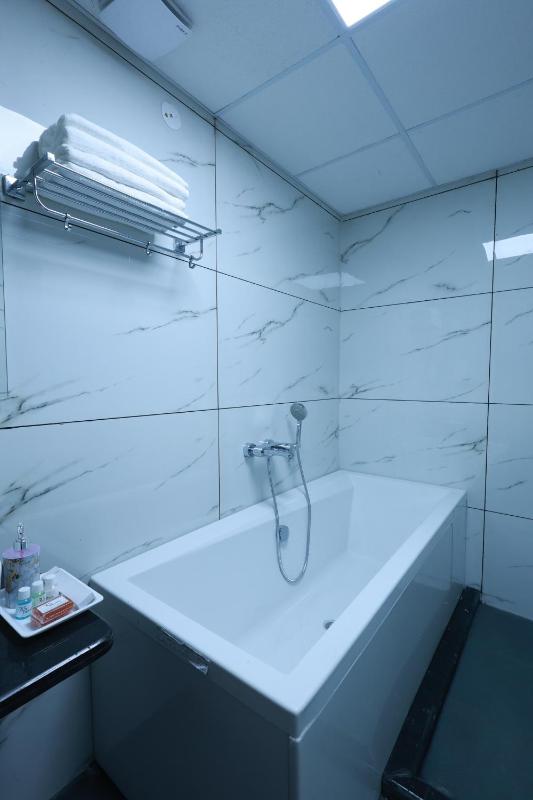 RLS Hotels Greater Noida Near Expo Centre & Mart - image 50