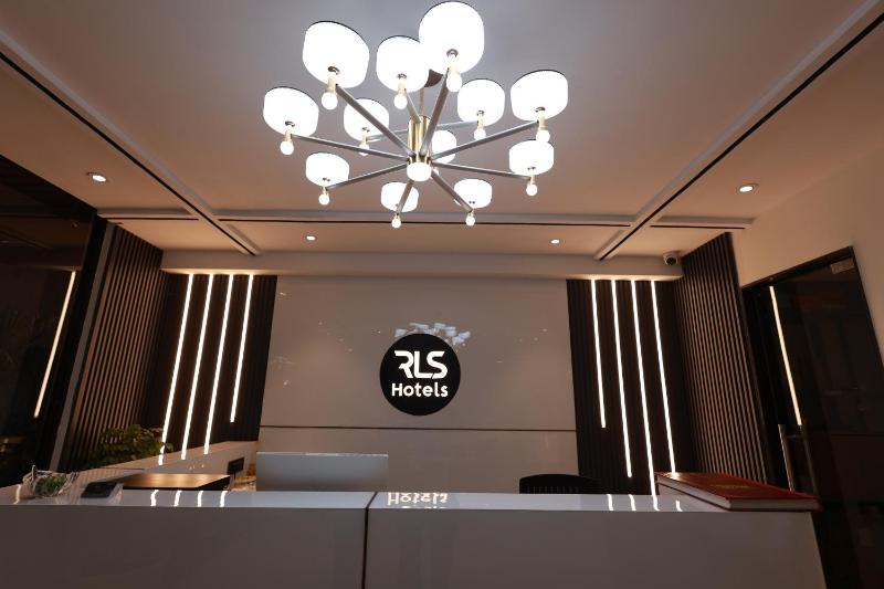 RLS Hotels Greater Noida Near Expo Centre & Mart - image 12