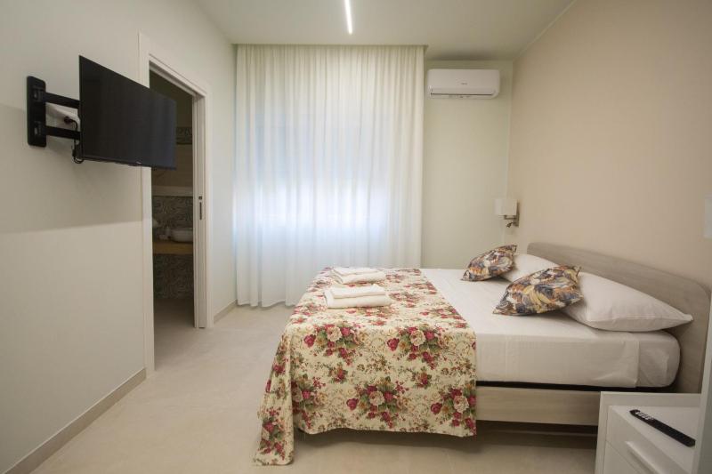 Pasitea Tropea - image 39